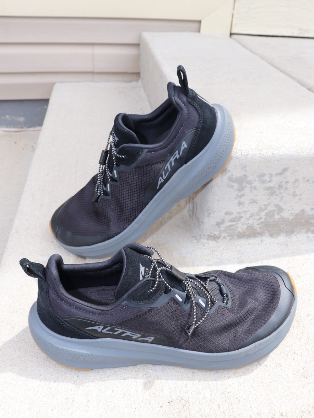 Altra Men’s Black and Gray Athletic Shoes